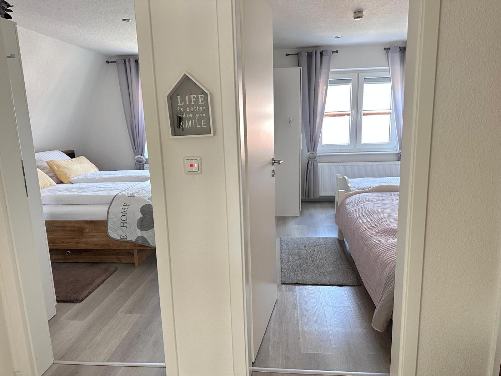Ferienhaus Bluetenzauber In Norddeich Exterior foto